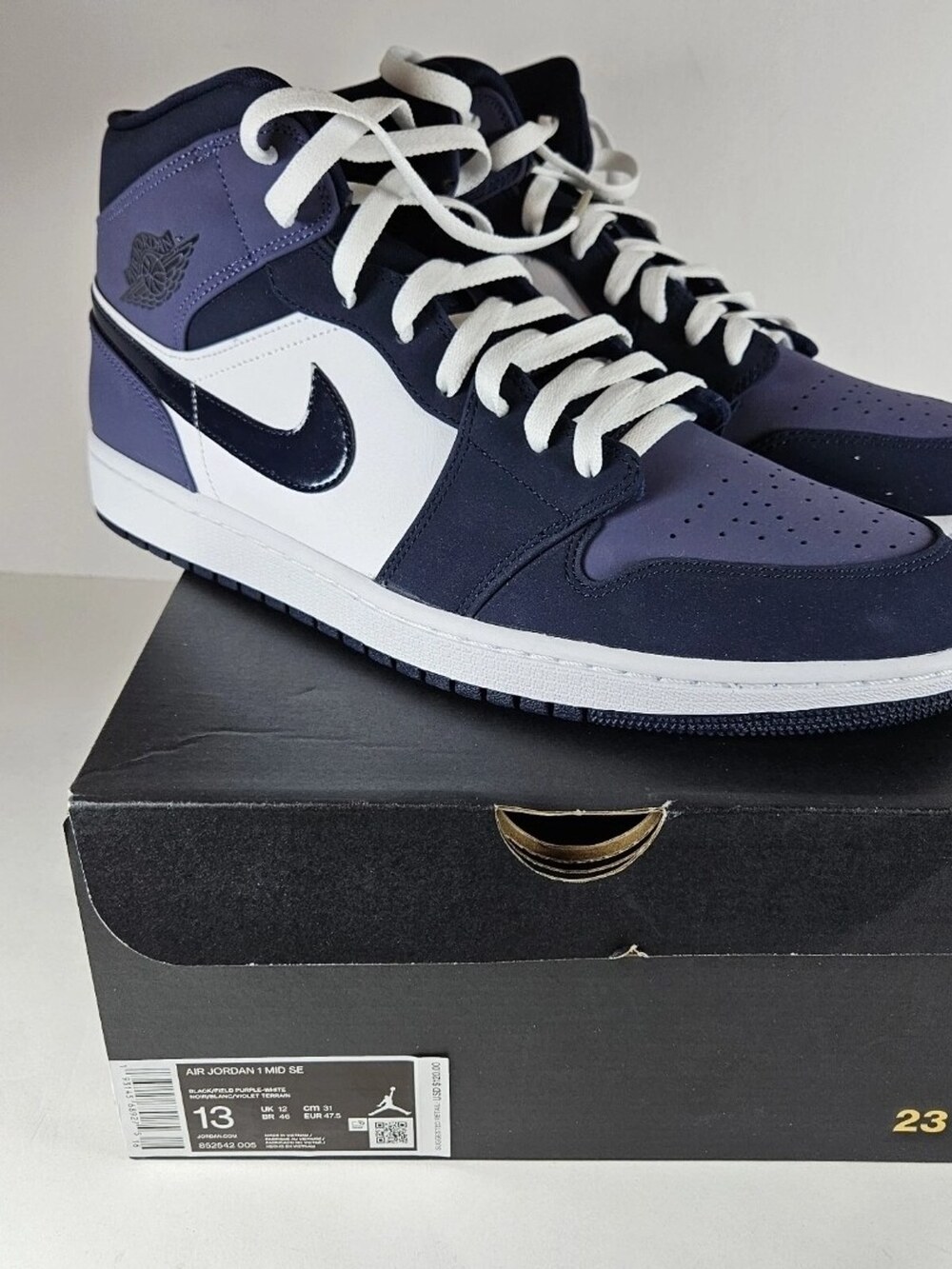 Jordan Air Jordan 1 Mid SE Sneakers Black Purple White 852542-005 Men's Size 13